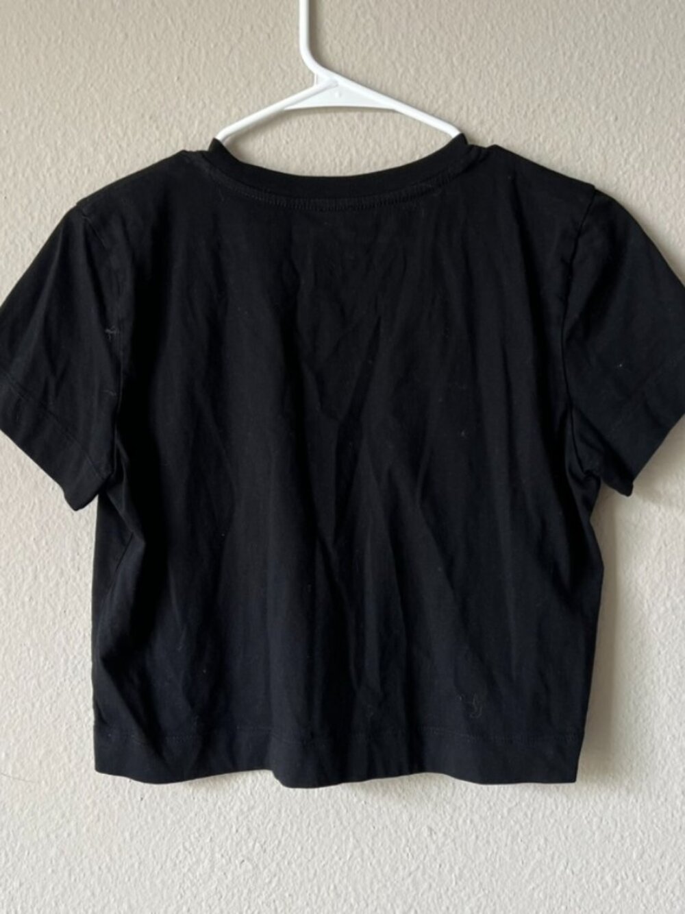 WILFRED FREE Aritzia Black 100% Cotton Cropped Short Sleeve T-Shirt Size M - Picture 2 of 5